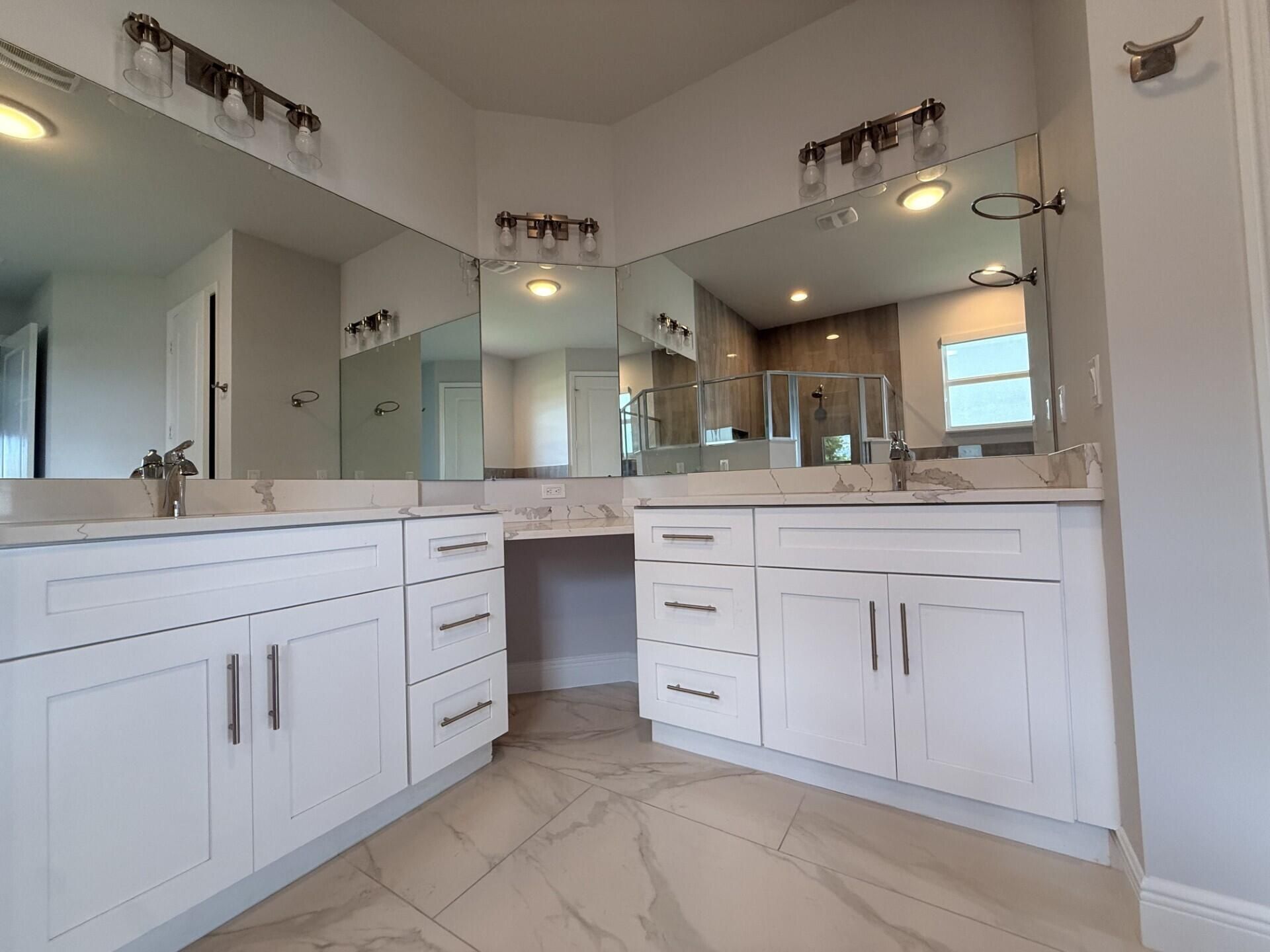 5673 NW Whitecap Road, Port Saint Lucie, FL 34986 Photo