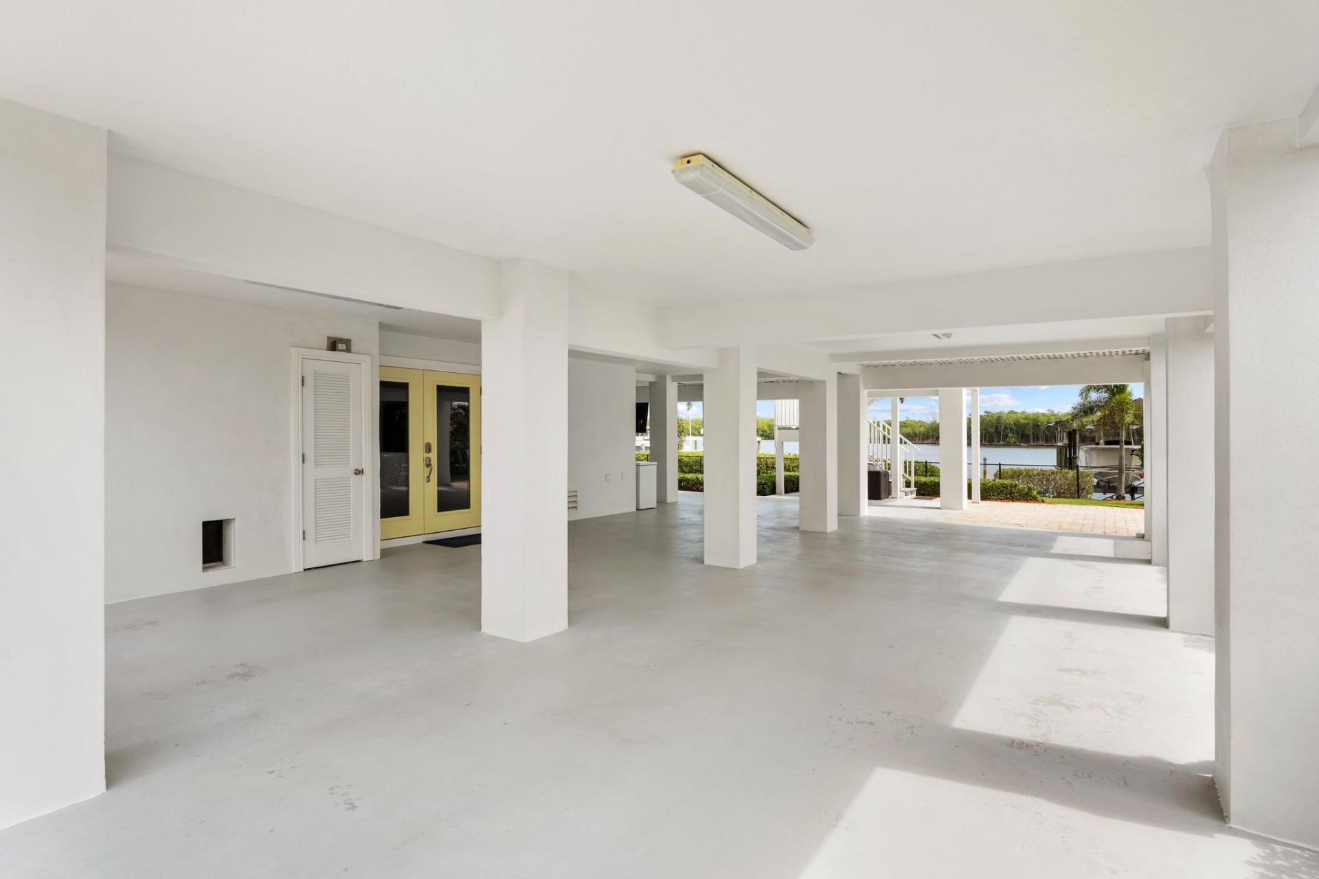 5675 SE Orange Street, Stuart, FL 34997 Photo