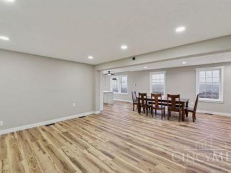 2545 Cliff Road, Cincinnati, OH 45052 Photo 16