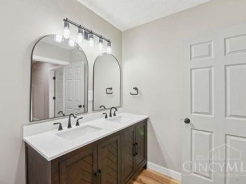 2545 Cliff Road, Cincinnati, OH 45052 Photo 36