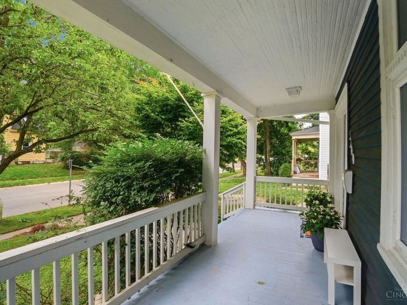 5300 Stewart Avenue, Cincinnati, OH 45227 Photo 4