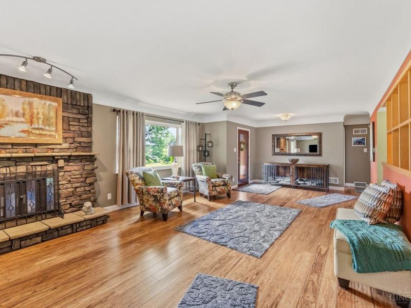 3081 Werkridge Drive, Green Township, OH 45248 Photo 4
