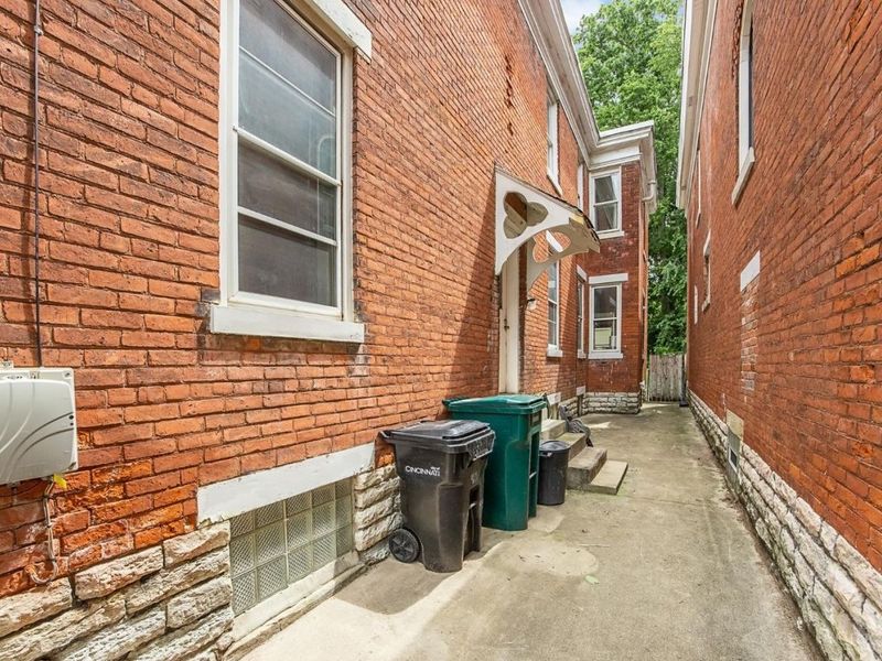 3050 Cleinview Avenue, Cincinnati, OH 45206 Photo 46