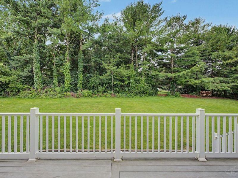 8085 Quail Meadow Lane, West Chester, OH 45069 Photo 13