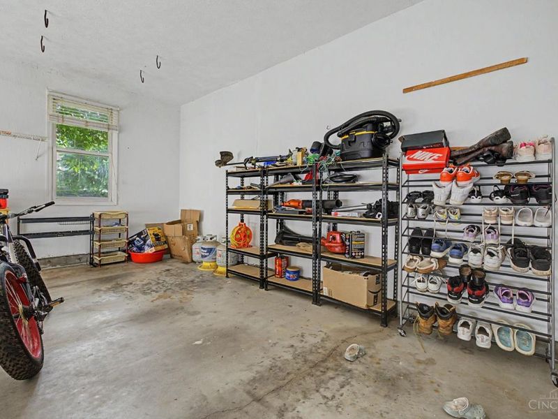 8085 Quail Meadow Lane, West Chester, OH 45069 Photo 15
