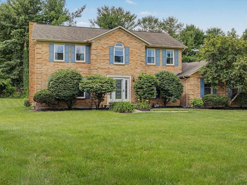 8085 Quail Meadow Lane, West Chester, OH 45069 Photo 3
