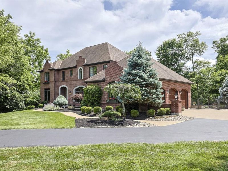 1029 Eagles Landing, Pierce Twp, OH 45245 Photo 2