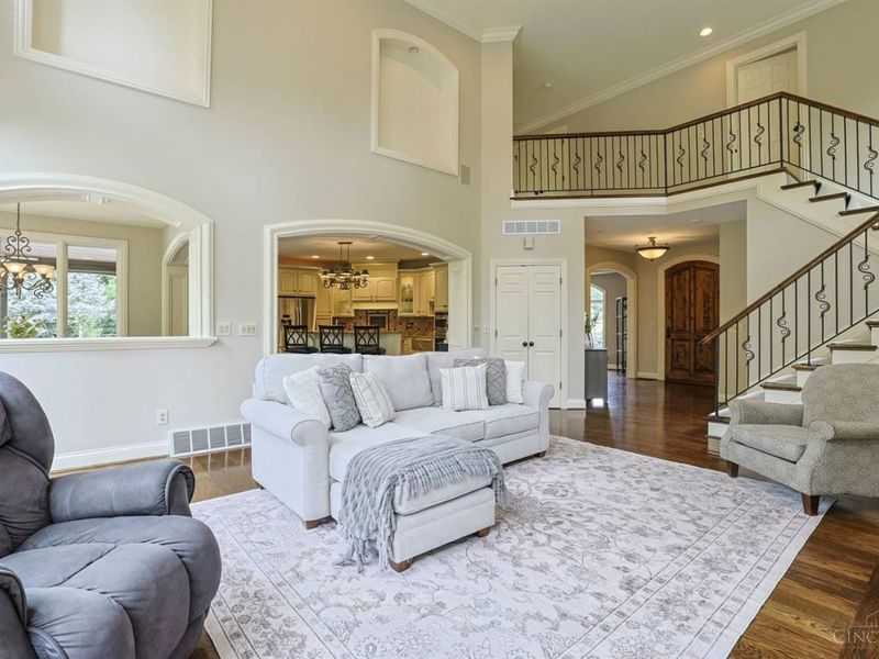 1029 Eagles Landing, Pierce Twp, OH 45245 Photo 8