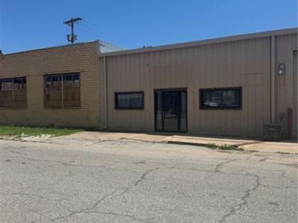 104 E 1st N/A, Pittsburg, KS 66762