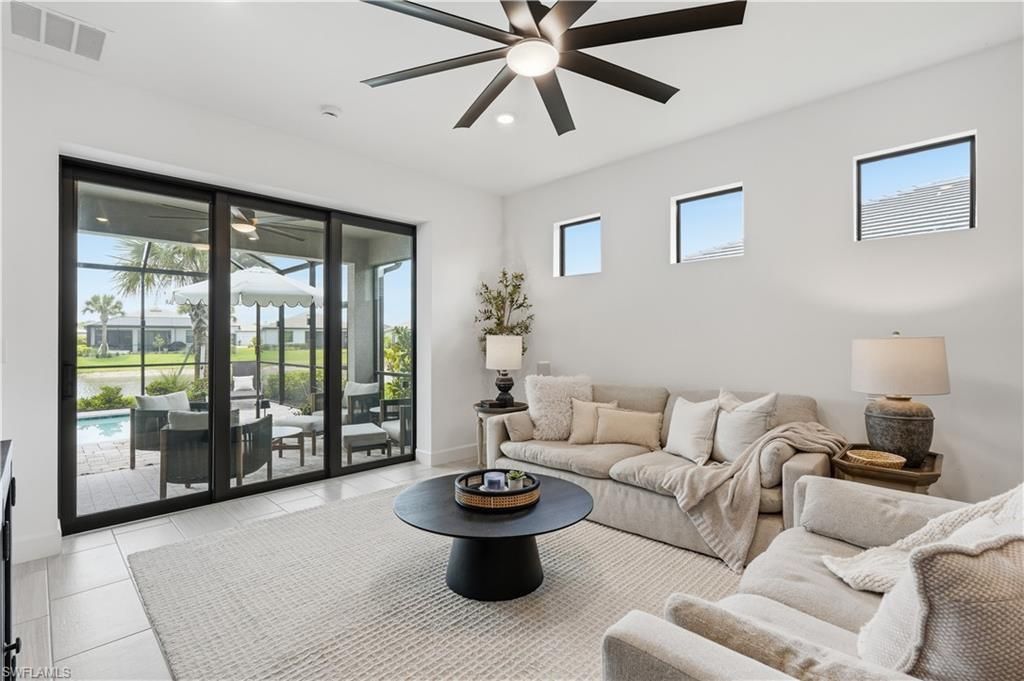 1940 Sierra Ct, Naples, FL 34120 Photo