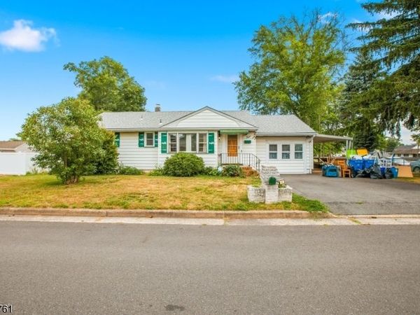 4 N 16Th Ave, Manville, NJ 08835