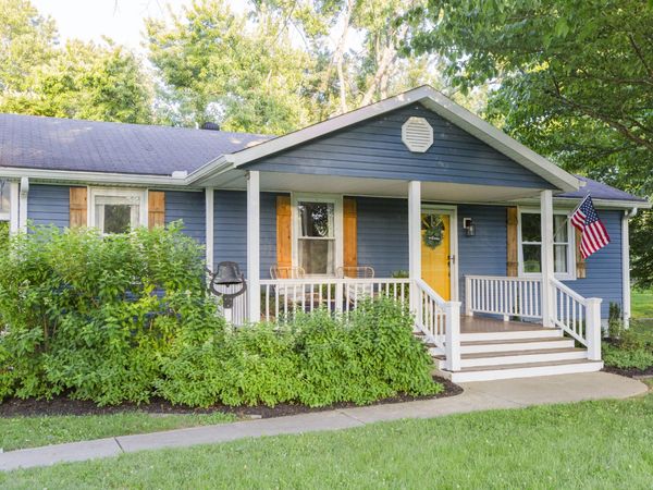 120 Lee Rd , Cottontown, TN 37048