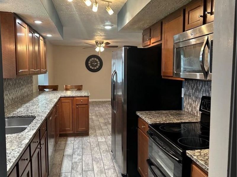 5212 Big Bend Drive, Jefferson Township, OH 45417 Photo 9