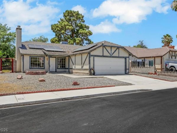 1707 Foxglove Drive, Las Vegas, NV 89142