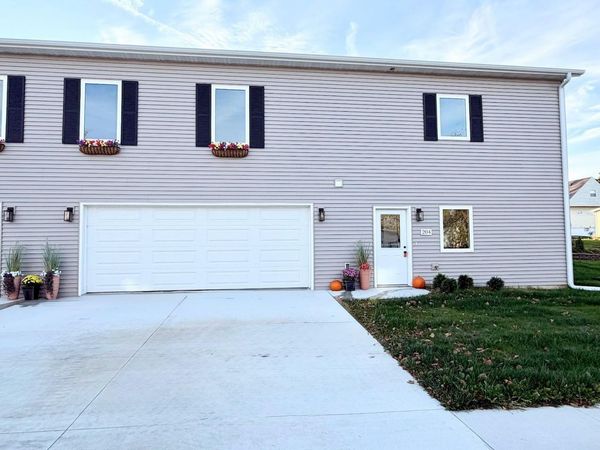 204 NW 3rd Street, Waukon, IA 52172
