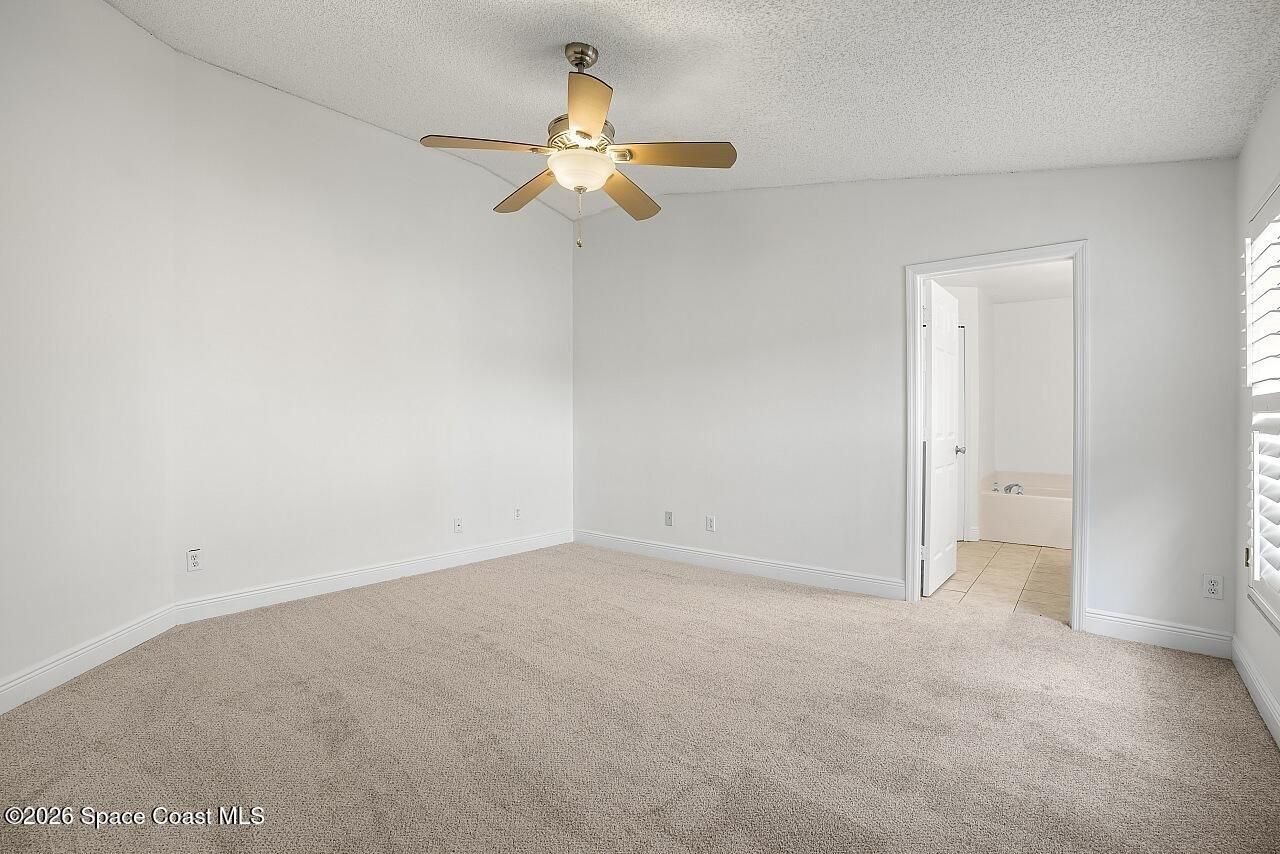 966 E 13th Square , Vero Beach, FL 32960 Photo