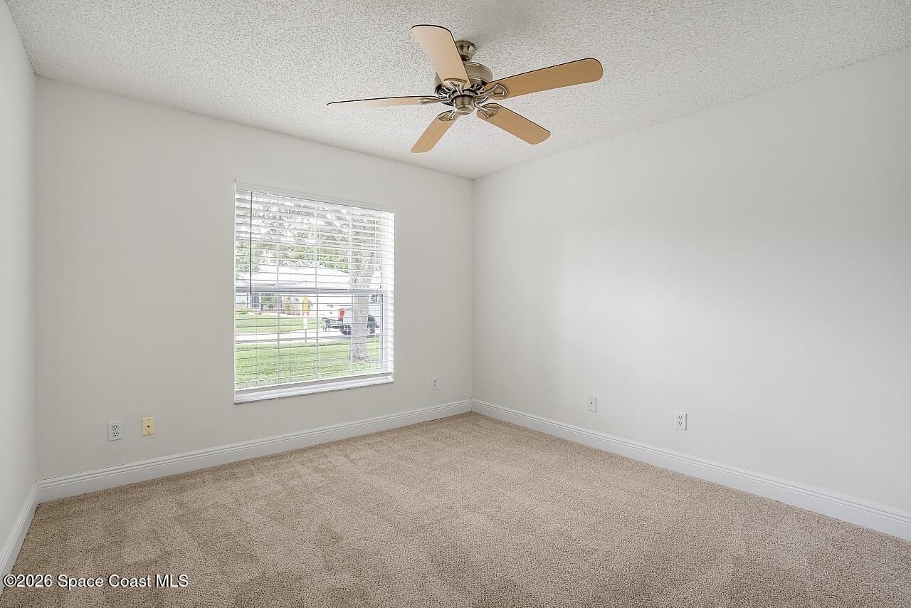966 E 13th Square , Vero Beach, FL 32960 Photo