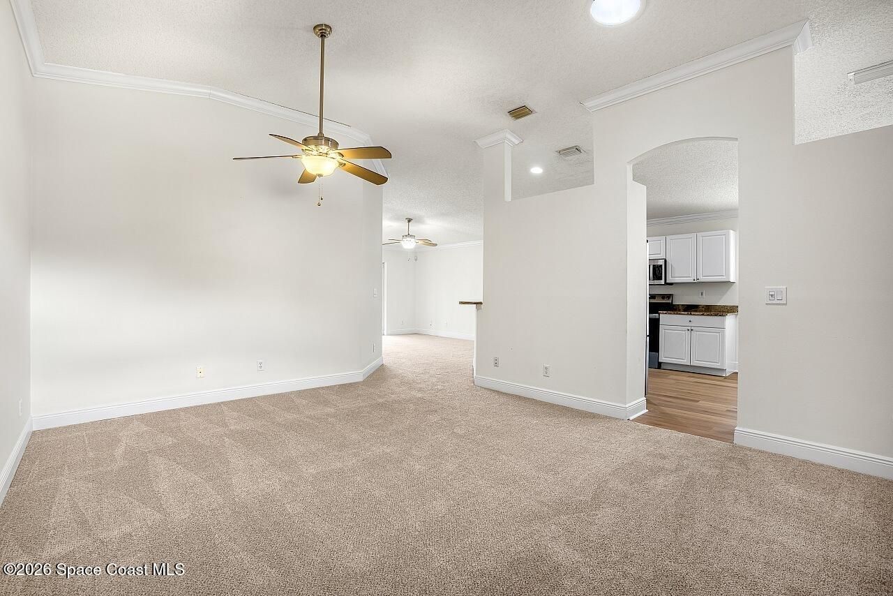 966 E 13th Square , Vero Beach, FL 32960 Photo