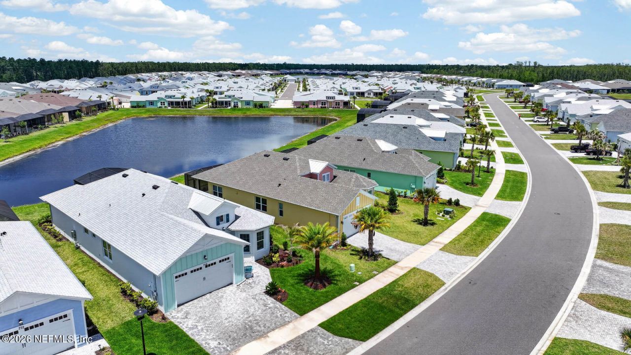 768 Margaritaville Avenue, Daytona Beach, FL 32124 Photo