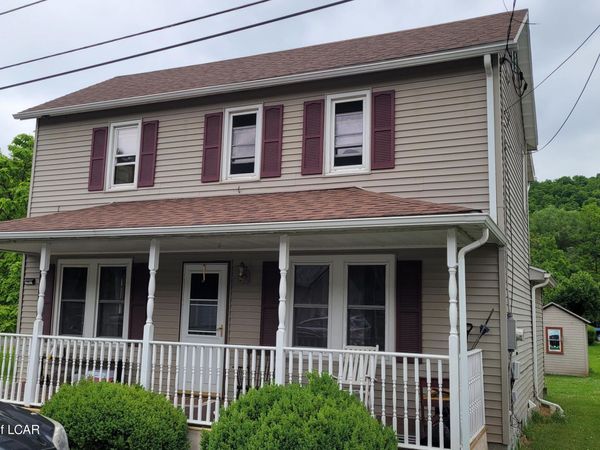 671 Market Street, Weston, PA 18256