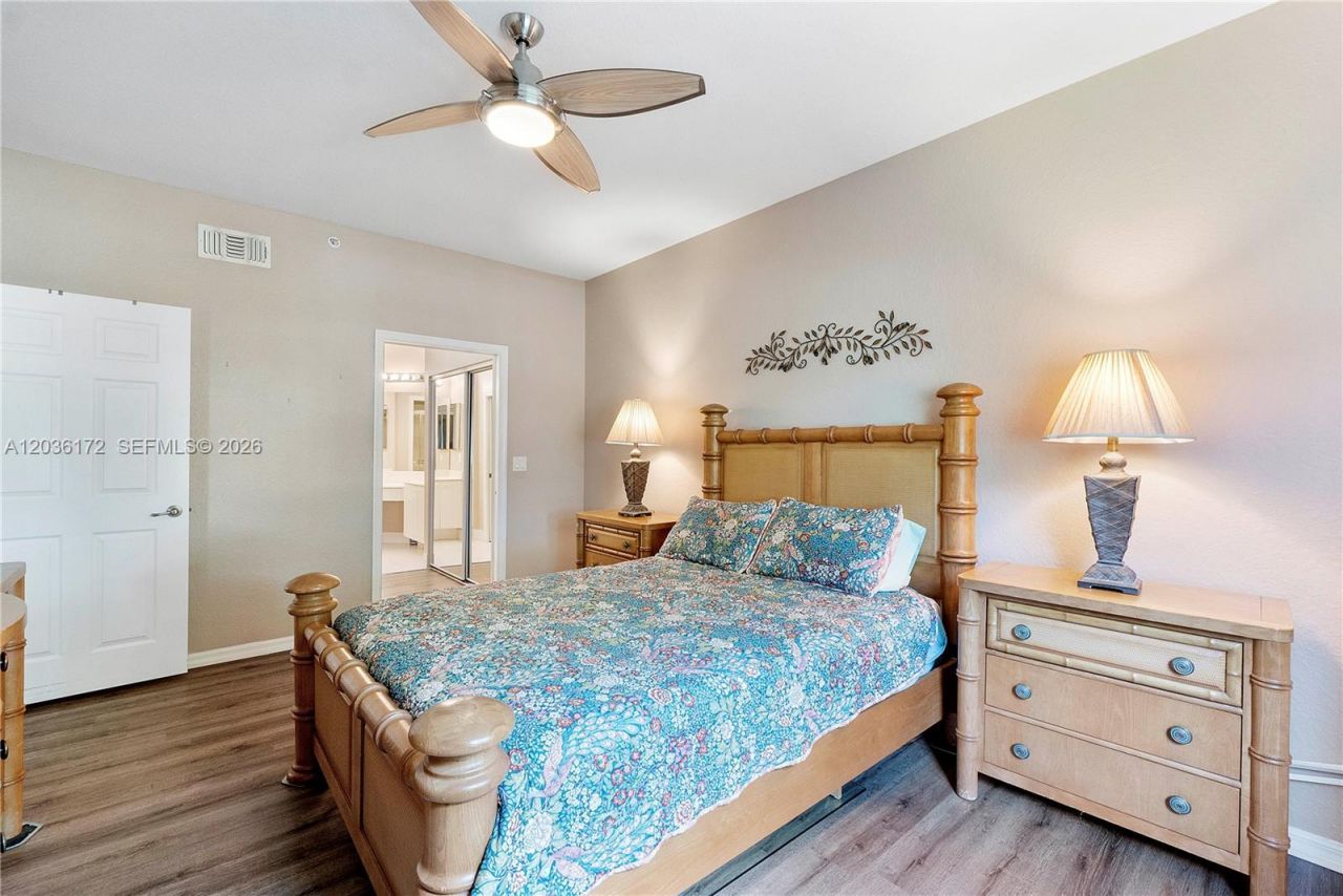 7715 Yardley Dr, Unit 212, Tamarac, FL 33321 Photo