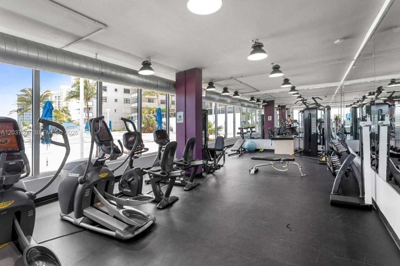 100 Lincoln Rd , Unit 307, Miami Beach, FL 33139 Photo