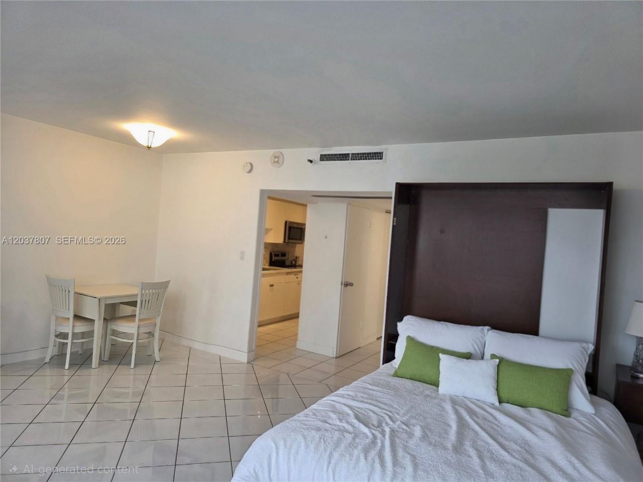 100 Lincoln Rd, Unit 307, Miami Beach, FL 33139 Photo