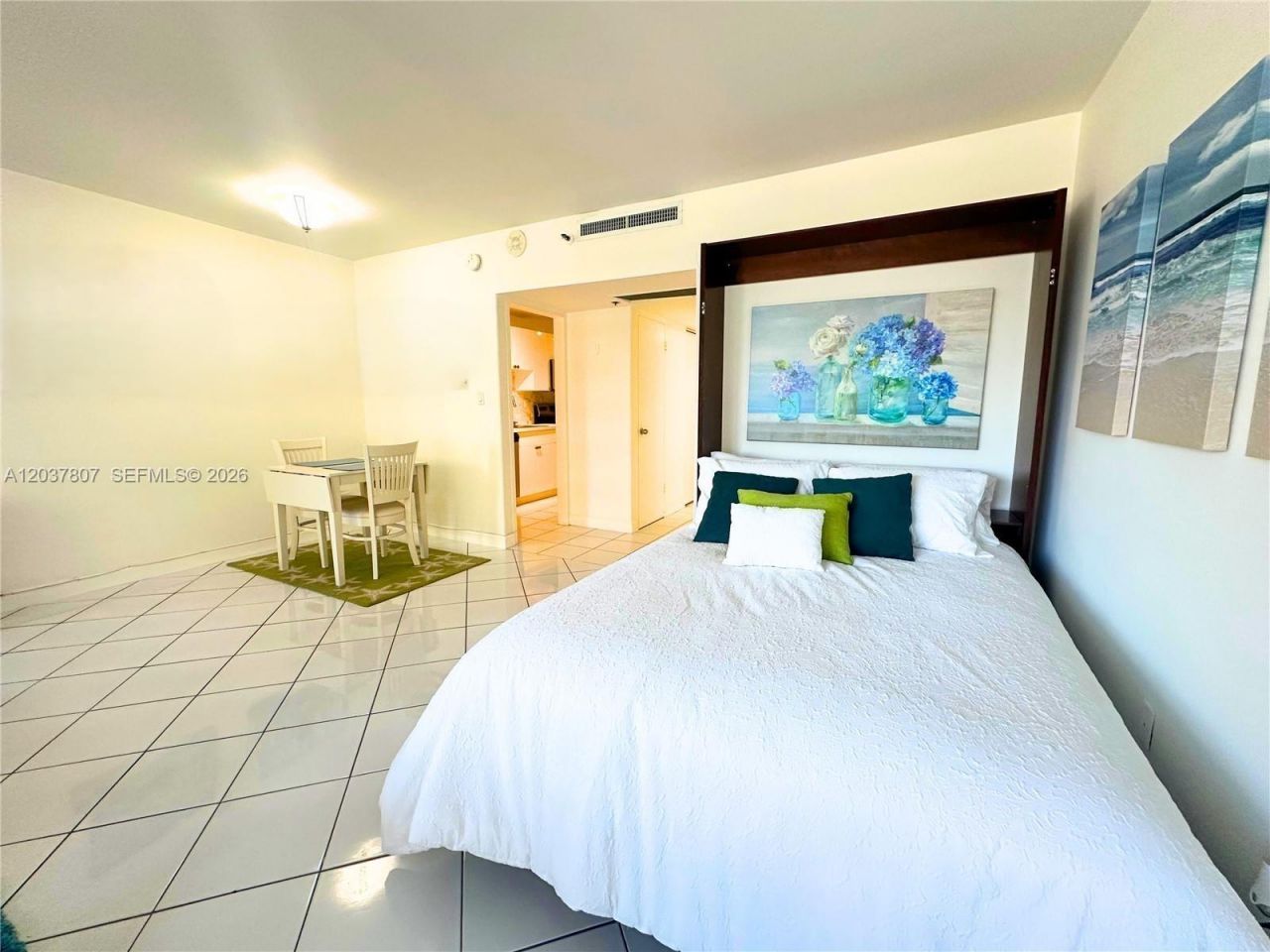 100 Lincoln Rd , Unit 307, Miami Beach, FL 33139 Photo