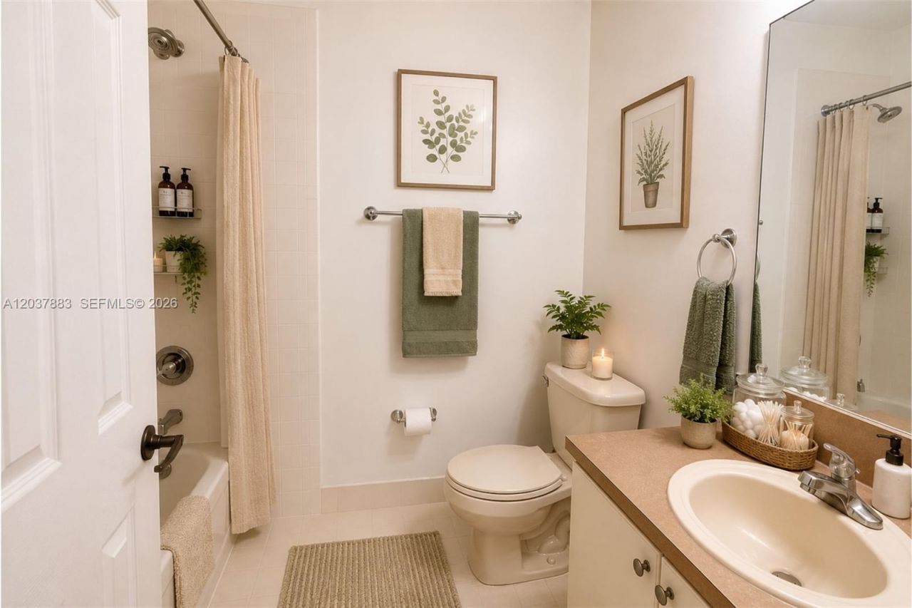 935 SW 154th Path , Miami, FL 33194 Photo