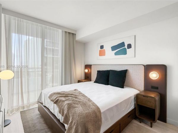 1611 SW 2nd Ave, Unit 1005, Miami, FL 33129