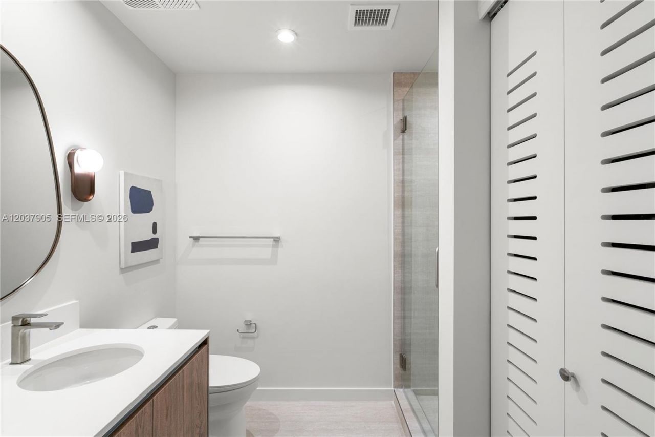 1611 SW 2nd Ave, Unit 1005, Miami, FL 33129 Photo