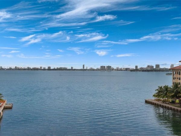 460 NE 28 ST , Unit 501, Miami, FL 33132
