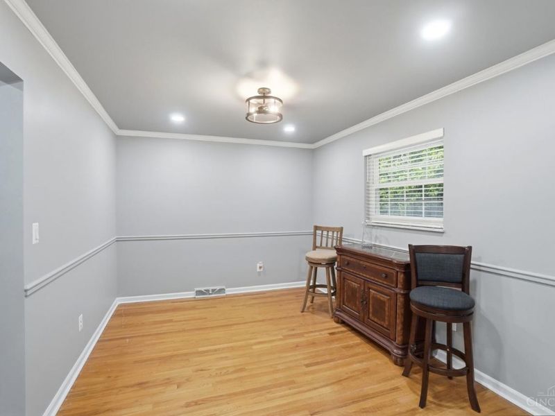 2040 Parkhurst Court, Cincinnati, OH 45224 Photo 11