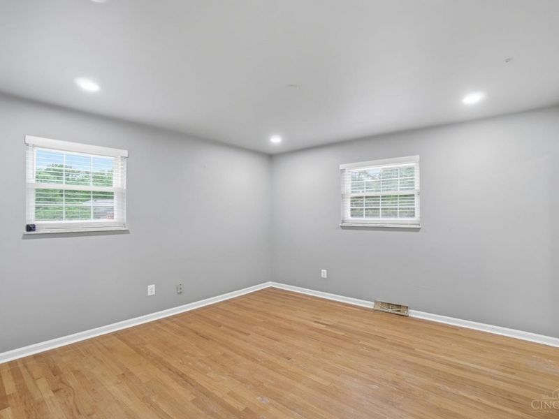 2040 Parkhurst Court, Cincinnati, OH 45224 Photo 18