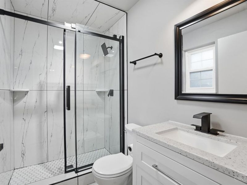 2040 Parkhurst Court, Cincinnati, OH 45224 Photo 21