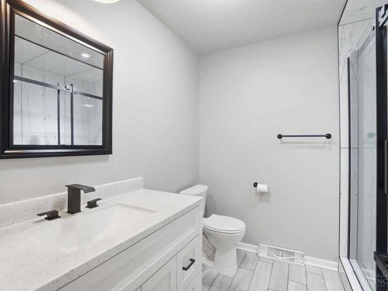 2040 Parkhurst Court, Cincinnati, OH 45224 Photo 25