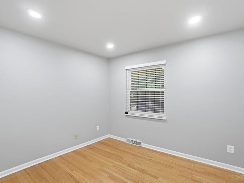 2040 Parkhurst Court, Cincinnati, OH 45224 Photo 29