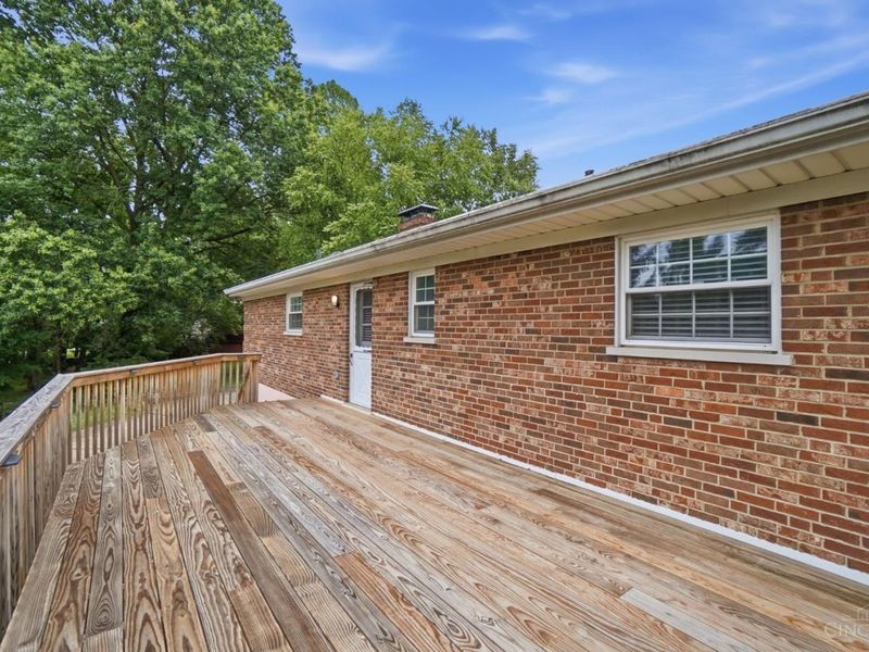 2040 Parkhurst Court, Cincinnati, OH 45224 Photo 42