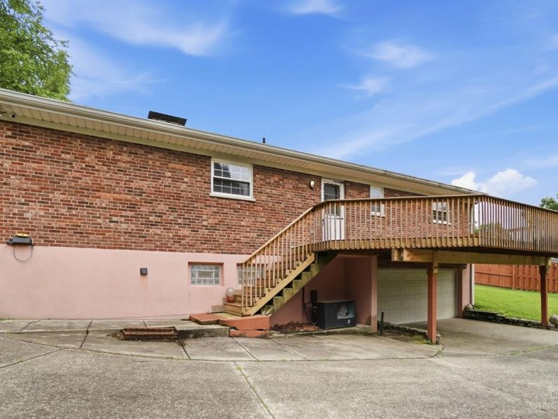 2040 Parkhurst Court, Cincinnati, OH 45224 Photo 44