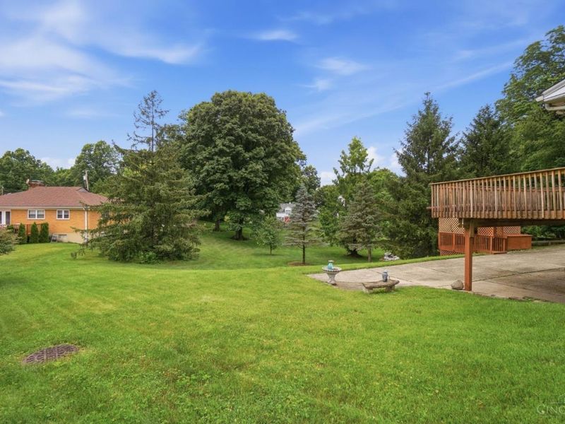 2040 Parkhurst Court, Cincinnati, OH 45224 Photo 48