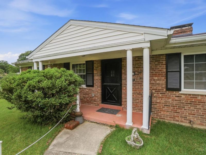 2040 Parkhurst Court, Cincinnati, OH 45224 Photo 5