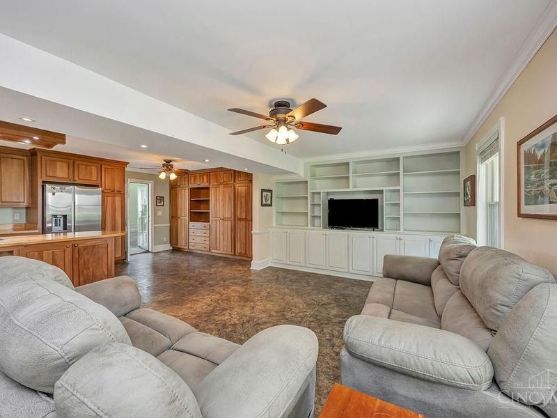 3064 Oxford Middletown Road, Milford Twp, OH 45013 Photo 5