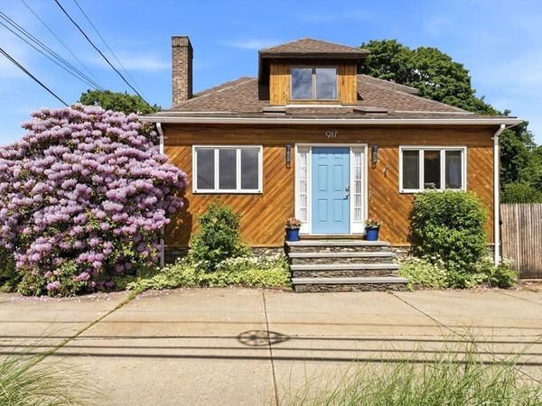 917 Newman Ave, Seekonk, MA 02771