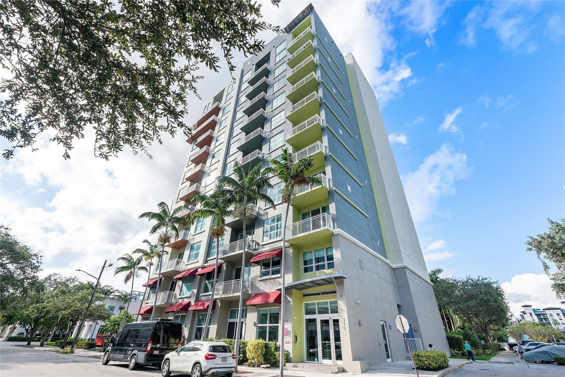 313 NE 2nd Street, Unit 204, Fort Lauderdale, FL 33301 Photo