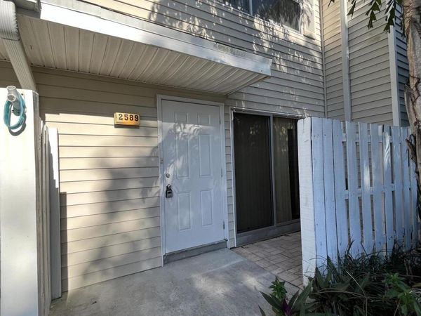 2589 NE 15th Street, Pompano Beach, FL 33062