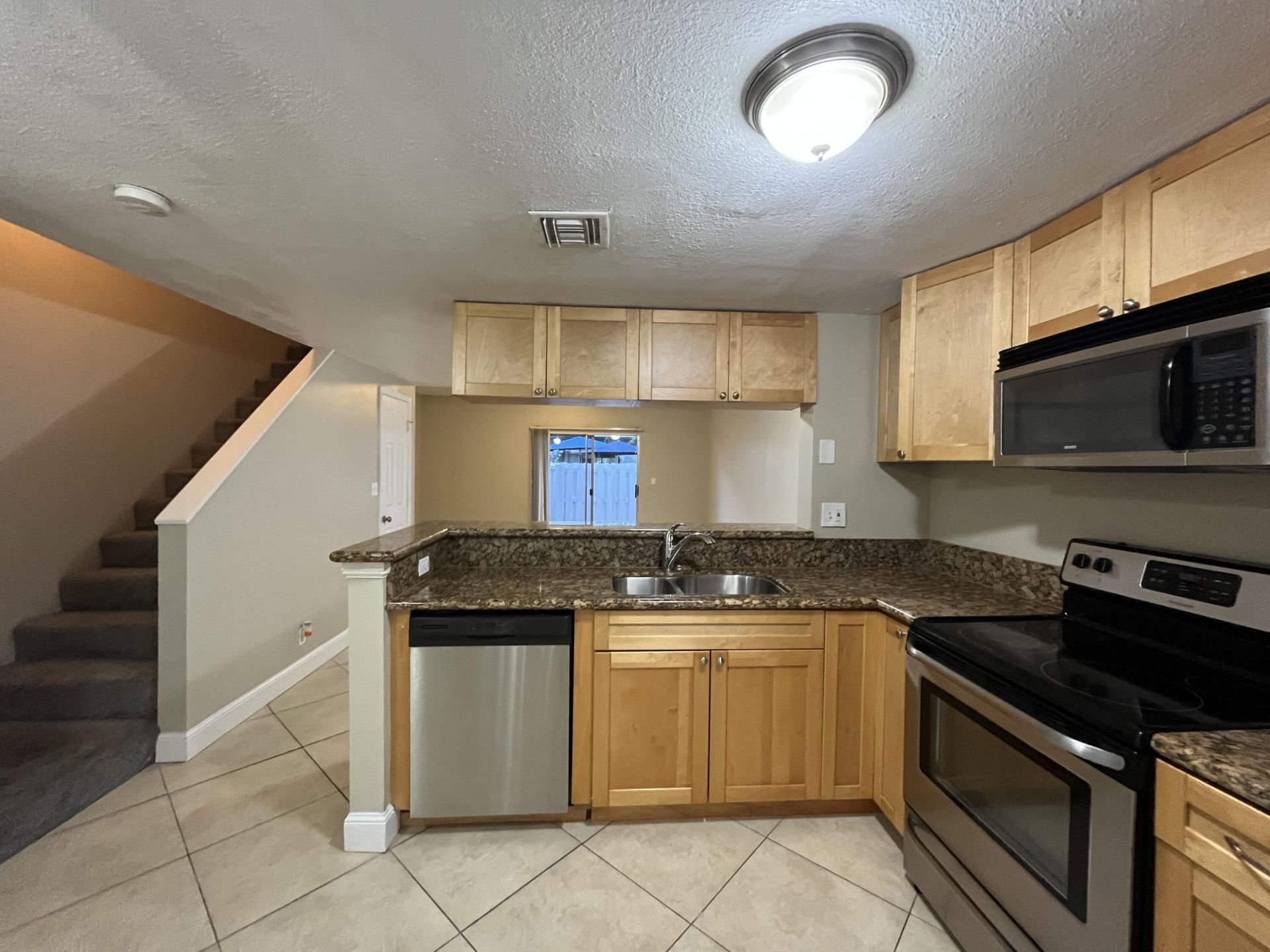 2589 NE 15th Street, Pompano Beach, FL 33062 Photo