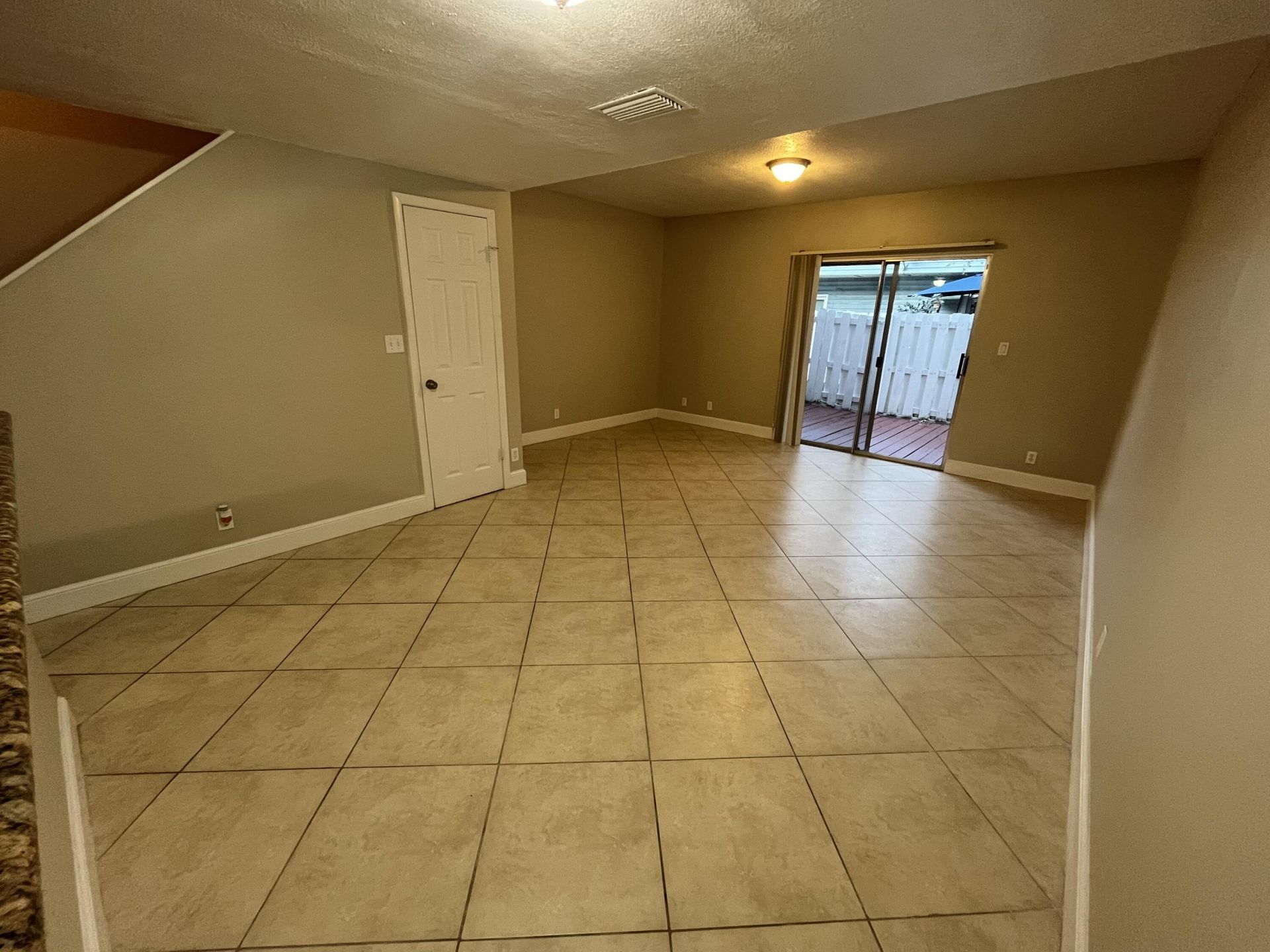 2589 NE 15th Street, Pompano Beach, FL 33062 Photo