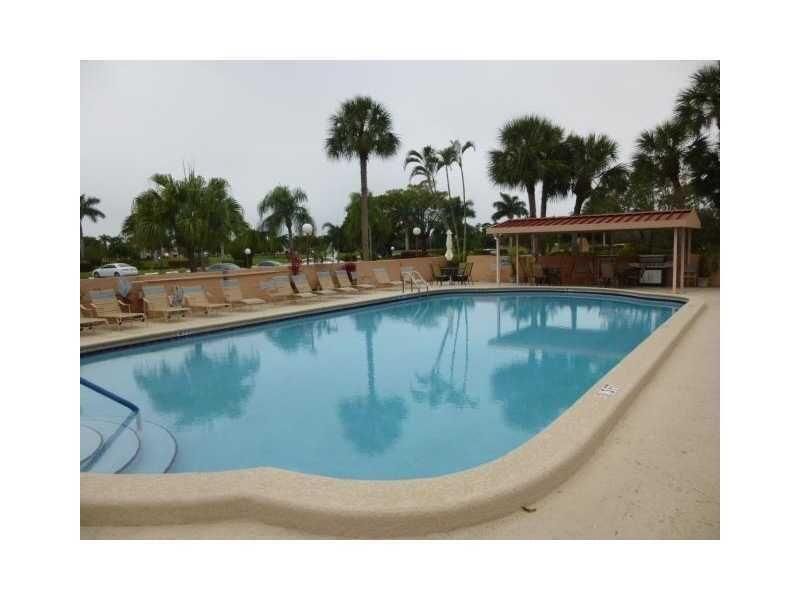 4832 Esedra Court, Unit 305, Lake Worth, FL 33467 Photo