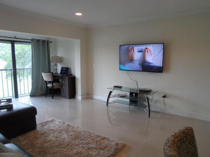 4832 Esedra Court, Unit 305, Lake Worth, FL 33467 Photo