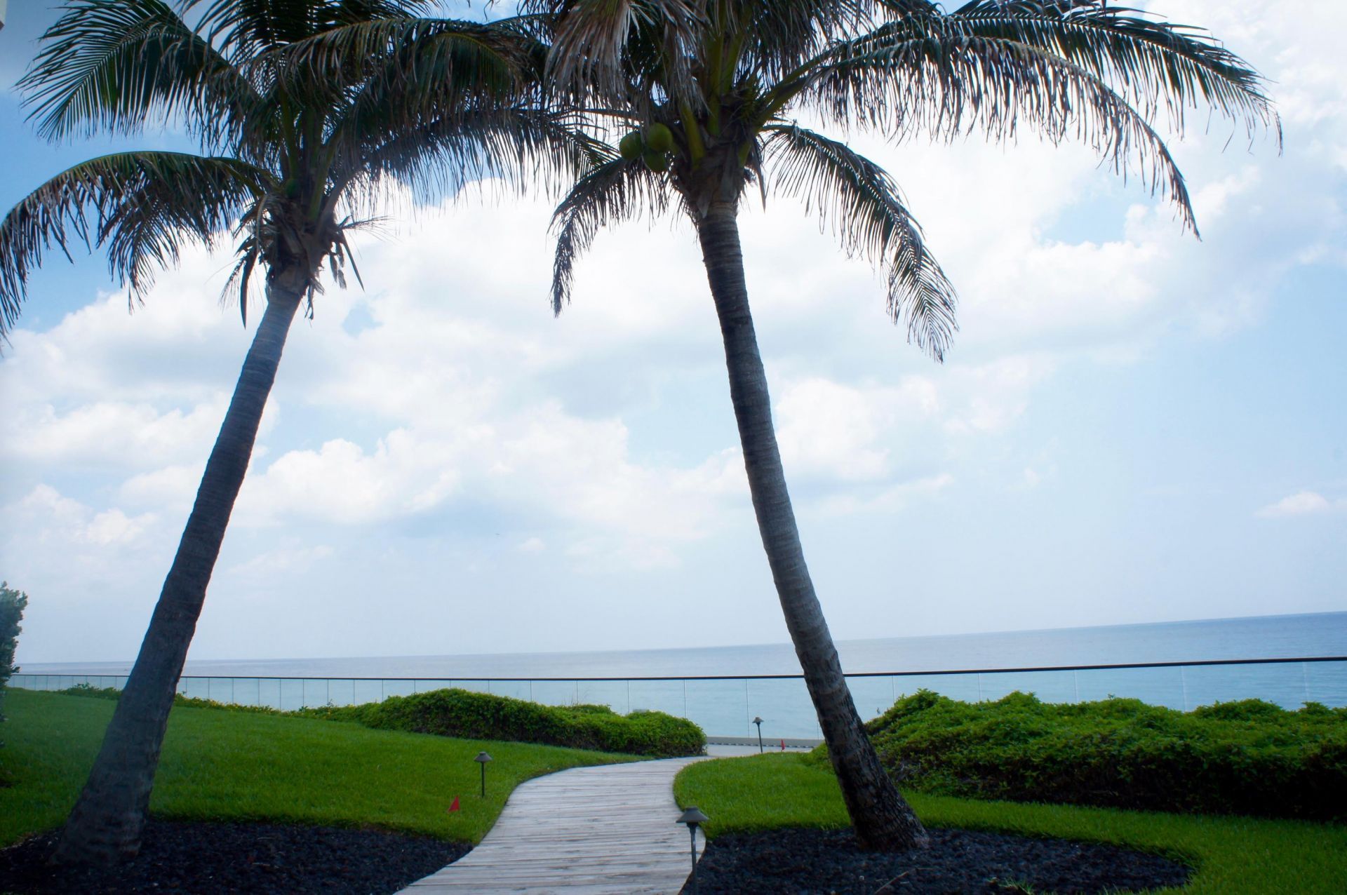 5070 N Ocean Drive, Unit 10b, Singer Island, FL 33404 Photo